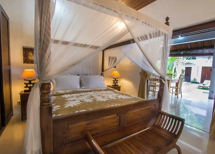 Villa Kamboja Senior