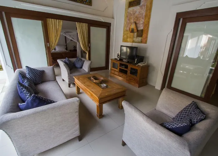 Kamboja Senior Legian