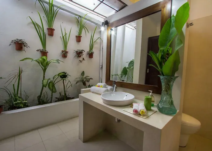 Villa Kamboja Senior *